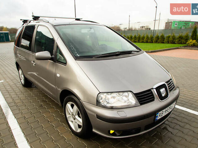 Серый Сеат Альхамбра, объемом двигателя 1.9 л и пробегом 284 тыс. км за 6700 $, фото 1 на Automoto.ua