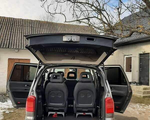 Серый Сеат Альхамбра, объемом двигателя 1.9 л и пробегом 288 тыс. км за 4000 $, фото 1 на Automoto.ua