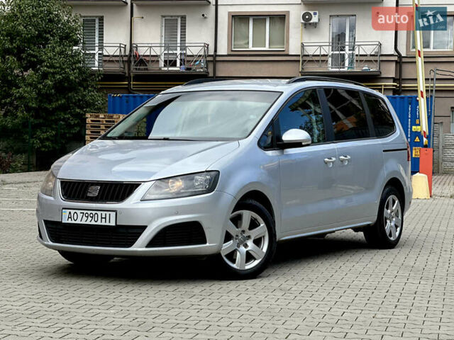 Серый Сеат Альхамбра, объемом двигателя 2 л и пробегом 385 тыс. км за 8599 $, фото 1 на Automoto.ua