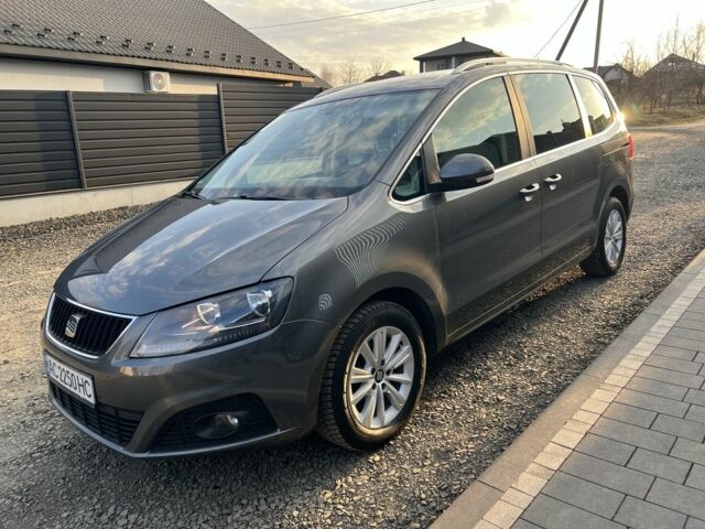 Сірий Сеат Альхамбра, об'ємом двигуна 2 л та пробігом 325 тис. км за 12800 $, фото 1 на Automoto.ua