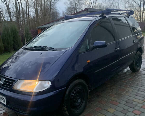 Синій Сеат Альхамбра, об'ємом двигуна 1.9 л та пробігом 381 тис. км за 2800 $, фото 1 на Automoto.ua