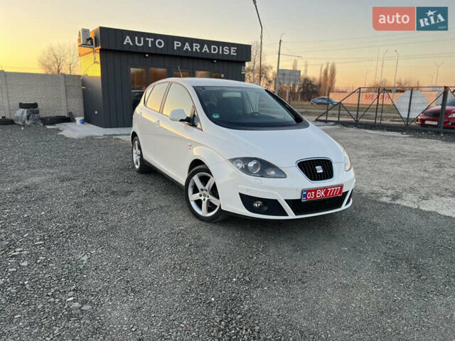 Білий Сеат Altea, об'ємом двигуна 1.8 л та пробігом 164 тис. км за 6999 $, фото 1 на Automoto.ua