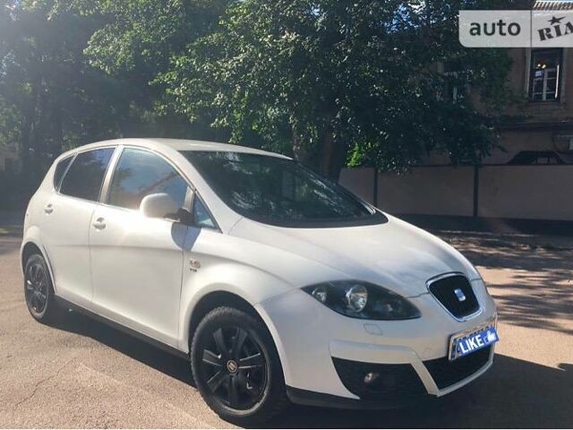 Білий Сеат Altea, об'ємом двигуна 1.2 л та пробігом 125 тис. км за 7000 $, фото 1 на Automoto.ua