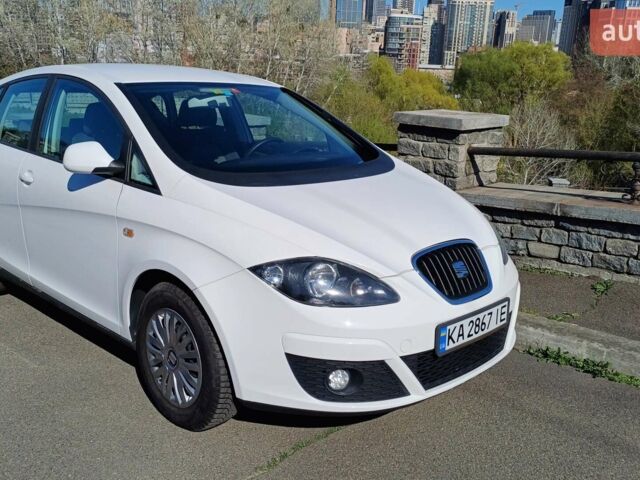 Білий Сеат Altea, об'ємом двигуна 1.2 л та пробігом 167 тис. км за 7500 $, фото 1 на Automoto.ua