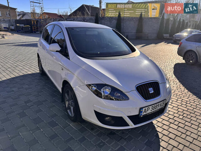 Белый Сеат Алтеа, объемом двигателя 1.6 л и пробегом 214 тыс. км за 9800 $, фото 1 на Automoto.ua