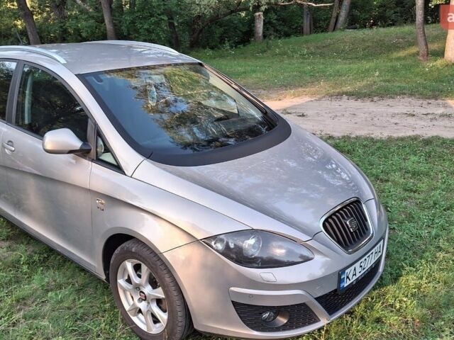 Бежевий Сеат Altea, об'ємом двигуна 1.8 л та пробігом 214 тис. км за 10000 $, фото 1 на Automoto.ua