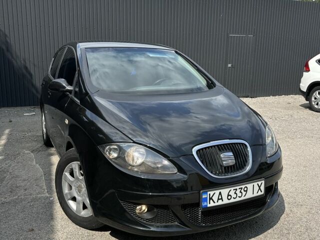 Черный Сеат Алтеа, объемом двигателя 2 л и пробегом 255 тыс. км за 5500 $, фото 1 на Automoto.ua