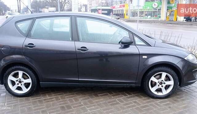 Чорний Сеат Altea, об'ємом двигуна 1.6 л та пробігом 265 тис. км за 5100 $, фото 1 на Automoto.ua