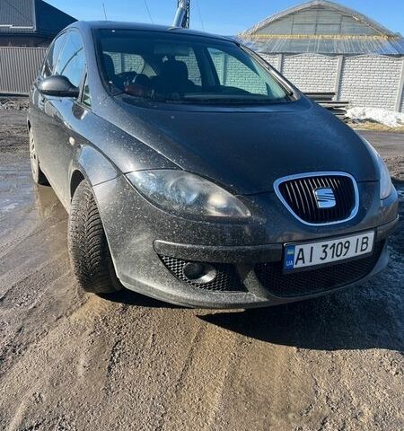 Черный Сеат Алтеа, объемом двигателя 1.6 л и пробегом 245 тыс. км за 4500 $, фото 1 на Automoto.ua