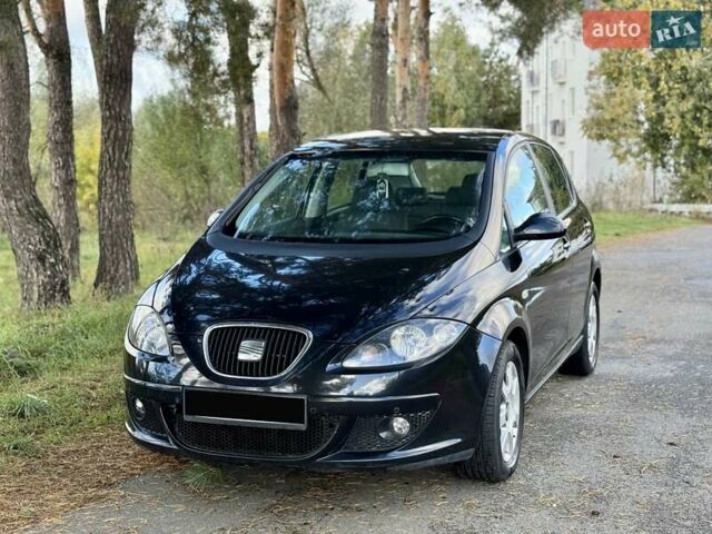 Черный Сеат Алтеа, объемом двигателя 2 л и пробегом 186 тыс. км за 5399 $, фото 1 на Automoto.ua