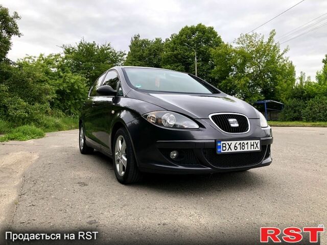 Черный Сеат Алтеа, объемом двигателя 1.6 л и пробегом 305 тыс. км за 5100 $, фото 1 на Automoto.ua