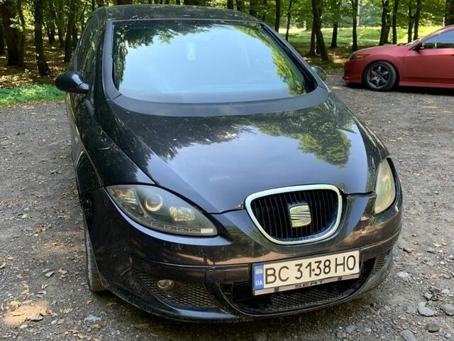 Черный Сеат Алтеа, объемом двигателя 1.97 л и пробегом 300 тыс. км за 3800 $, фото 1 на Automoto.ua