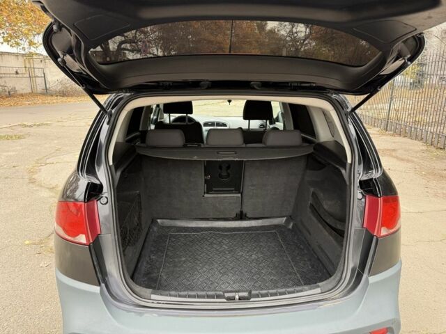 Черный Сеат Алтеа, объемом двигателя 2 л и пробегом 190 тыс. км за 6550 $, фото 1 на Automoto.ua