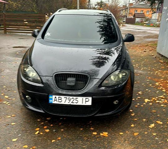 Чорний Сеат Altea, об'ємом двигуна 1.9 л та пробігом 291 тис. км за 5500 $, фото 1 на Automoto.ua