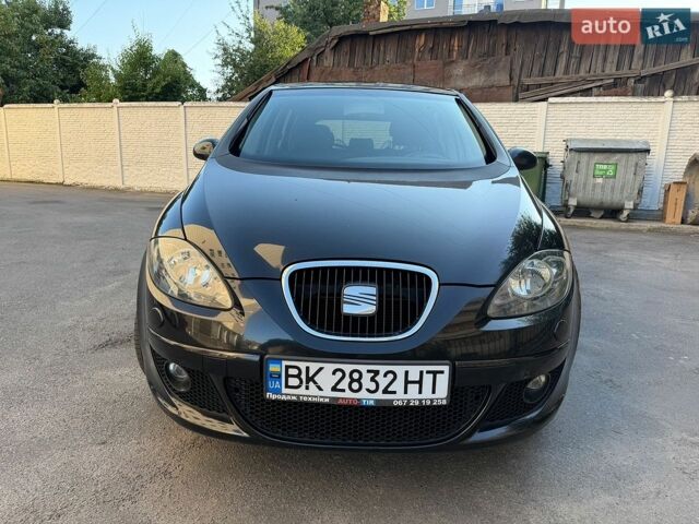 Черный Сеат Алтеа, объемом двигателя 2 л и пробегом 151 тыс. км за 5700 $, фото 1 на Automoto.ua