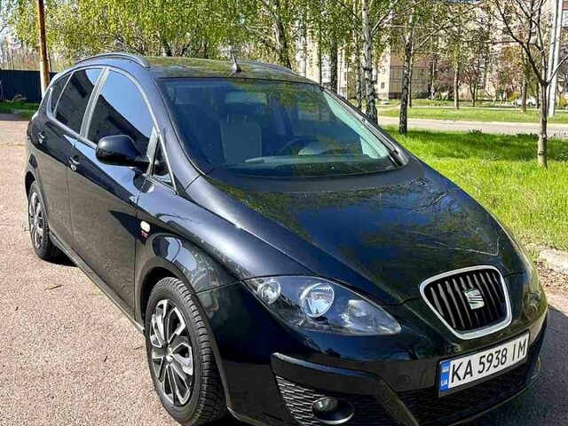 Чорний Сеат Altea, об'ємом двигуна 1.6 л та пробігом 180 тис. км за 8500 $, фото 1 на Automoto.ua