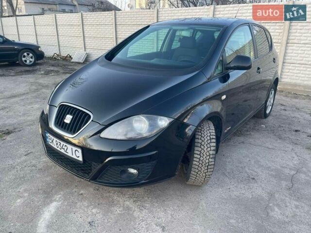 Черный Сеат Алтеа, объемом двигателя 1.6 л и пробегом 206 тыс. км за 5700 $, фото 1 на Automoto.ua