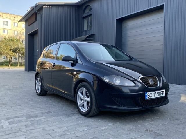 Черный Сеат Алтеа, объемом двигателя 1.9 л и пробегом 330 тыс. км за 5800 $, фото 1 на Automoto.ua