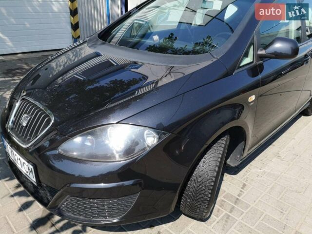 Чорний Сеат Altea, об'ємом двигуна 1.2 л та пробігом 265 тис. км за 6000 $, фото 1 на Automoto.ua