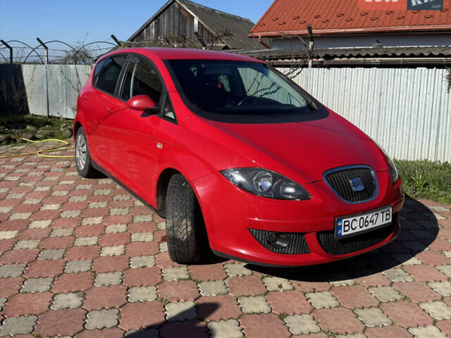 Червоний Сеат Altea, об'ємом двигуна 1.6 л та пробігом 193 тис. км за 5200 $, фото 1 на Automoto.ua