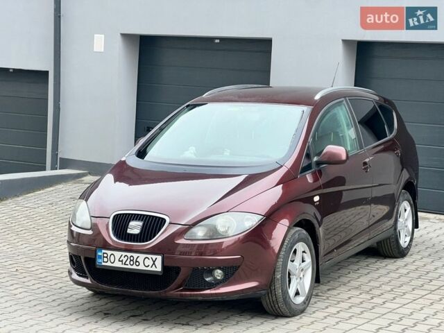 Червоний Сеат Altea, об'ємом двигуна 2 л та пробігом 191 тис. км за 5999 $, фото 1 на Automoto.ua