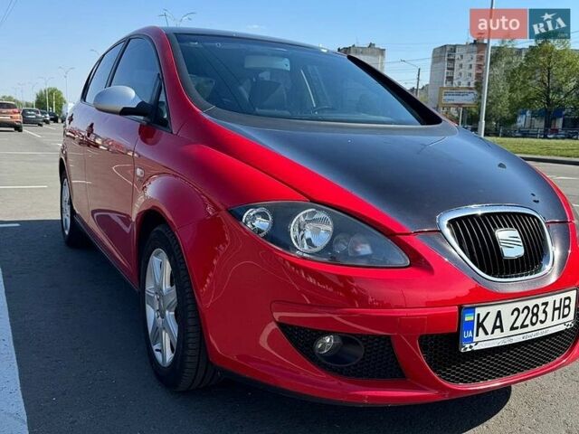 Красный Сеат Алтеа, объемом двигателя 2 л и пробегом 155 тыс. км за 6500 $, фото 1 на Automoto.ua