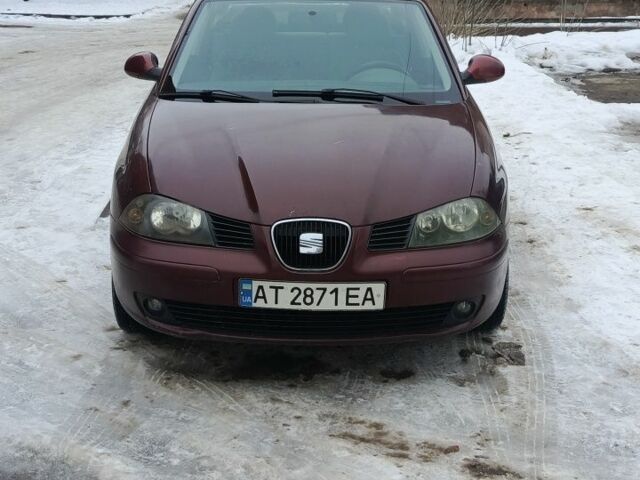 Красный Сеат Алтеа, объемом двигателя 1.4 л и пробегом 217 тыс. км за 2399 $, фото 1 на Automoto.ua
