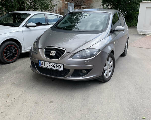 Сеат Алтеа, объемом двигателя 1.9 л и пробегом 180 тыс. км за 4900 $, фото 1 на Automoto.ua