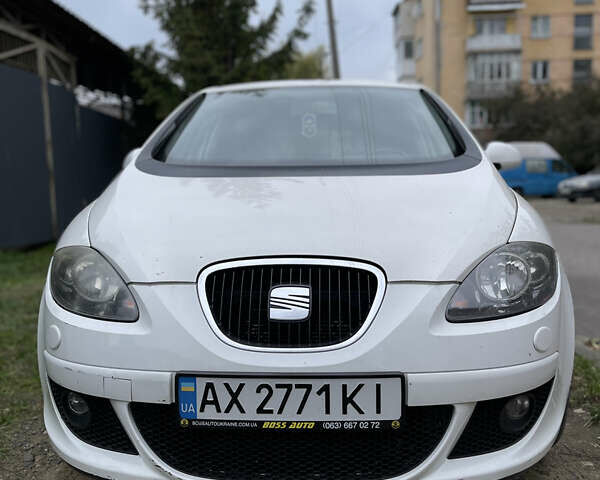 Сеат Алтеа, объемом двигателя 1.39 л и пробегом 250 тыс. км за 5800 $, фото 1 на Automoto.ua