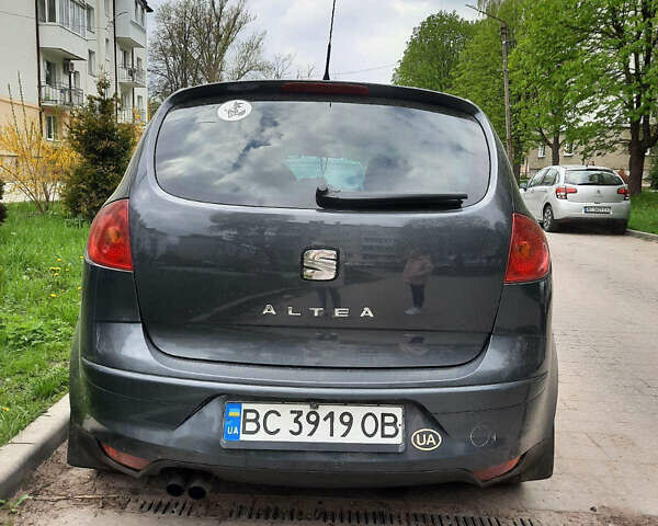 Сірий Сеат Altea, об'ємом двигуна 2 л та пробігом 230 тис. км за 6999 $, фото 1 на Automoto.ua