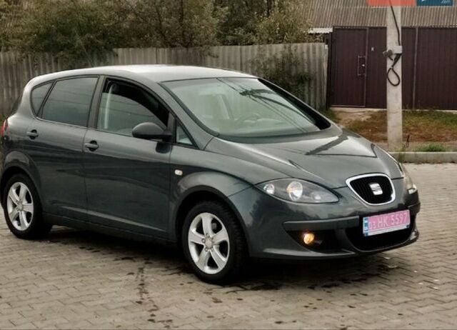 Серый Сеат Алтеа, объемом двигателя 1.6 л и пробегом 133 тыс. км за 6200 $, фото 1 на Automoto.ua