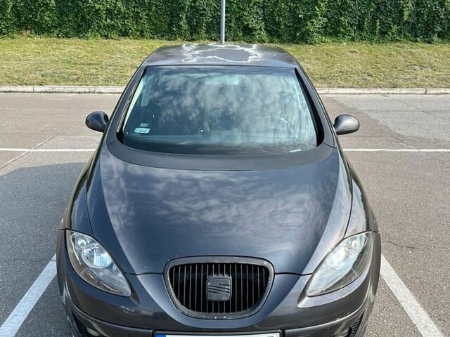 Сірий Сеат Altea, об'ємом двигуна 1.9 л та пробігом 432 тис. км за 4000 $, фото 1 на Automoto.ua