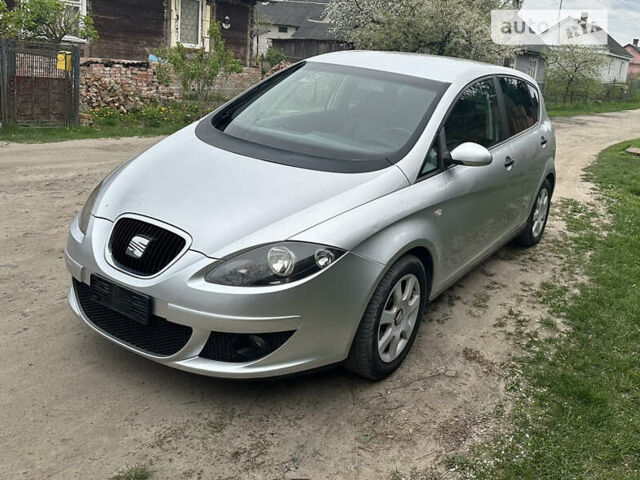 Серый Сеат Алтеа, объемом двигателя 1.6 л и пробегом 247 тыс. км за 4300 $, фото 1 на Automoto.ua