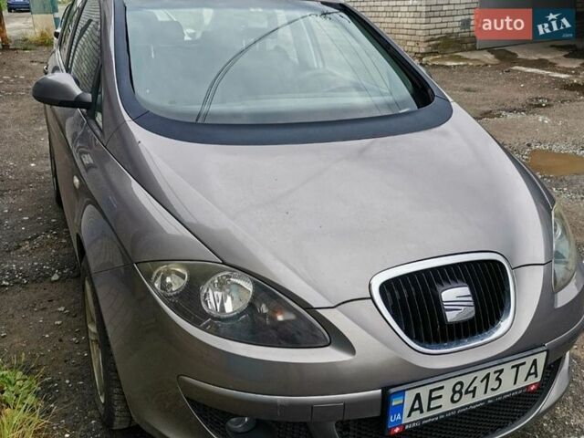 Серый Сеат Алтеа, объемом двигателя 1.6 л и пробегом 200 тыс. км за 5200 $, фото 1 на Automoto.ua