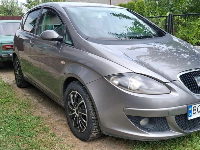 Сірий Сеат Altea, об'ємом двигуна 1.9 л та пробігом 362 тис. км за 4499 $, фото 1 на Automoto.ua