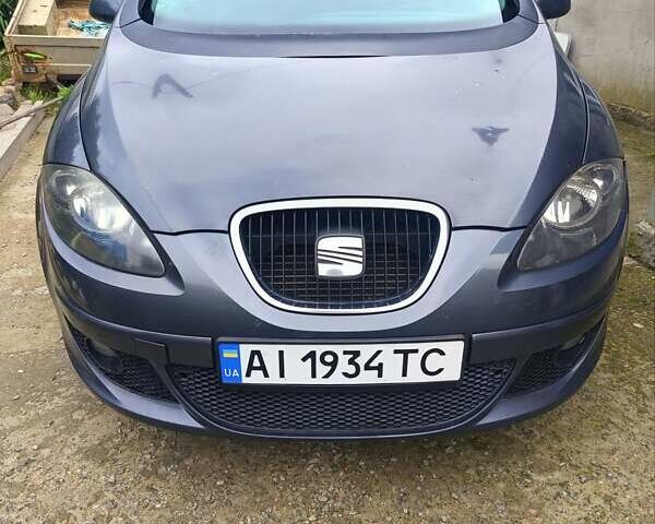 Сірий Сеат Altea, об'ємом двигуна 1.6 л та пробігом 270 тис. км за 3800 $, фото 1 на Automoto.ua
