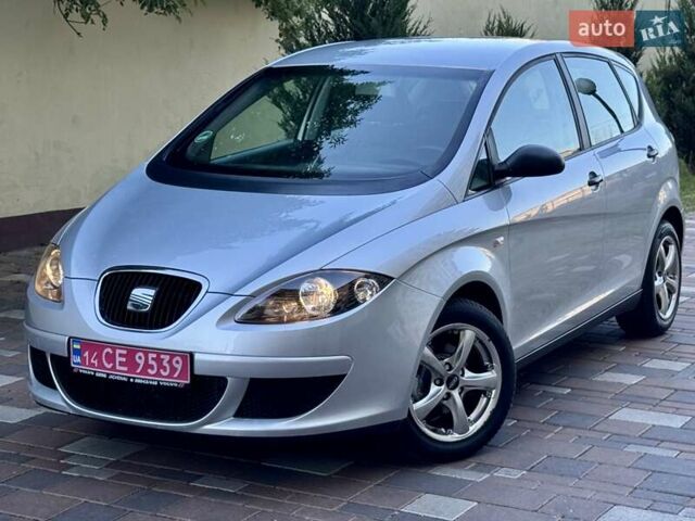 Сірий Сеат Altea, об'ємом двигуна 1.6 л та пробігом 188 тис. км за 5499 $, фото 1 на Automoto.ua