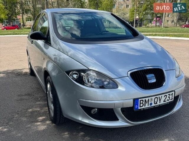 Серый Сеат Алтеа, объемом двигателя 1.6 л и пробегом 197 тыс. км за 5900 $, фото 1 на Automoto.ua