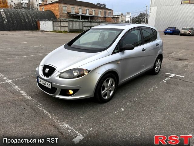 Серый Сеат Алтеа, объемом двигателя 1.9 л и пробегом 235 тыс. км за 4999 $, фото 1 на Automoto.ua