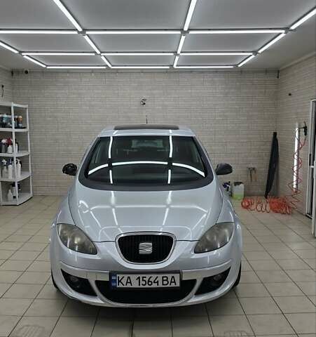 Серый Сеат Алтеа, объемом двигателя 1.9 л и пробегом 233 тыс. км за 4500 $, фото 1 на Automoto.ua