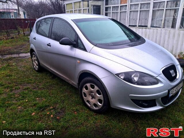 Сірий Сеат Altea, об'ємом двигуна 1.6 л та пробігом 226 тис. км за 5800 $, фото 1 на Automoto.ua