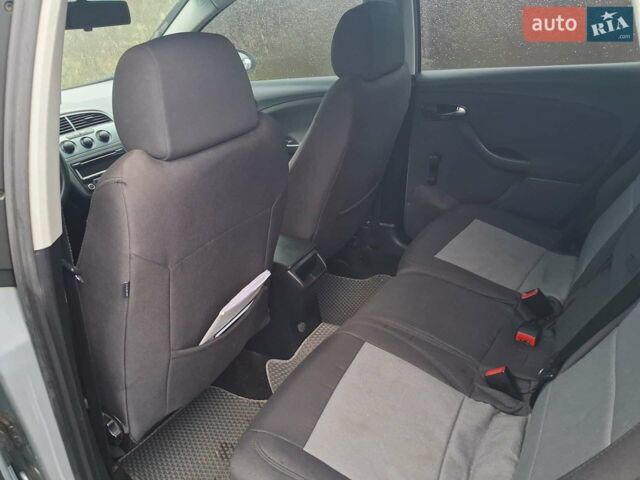 Сірий Сеат Altea, об'ємом двигуна 1.6 л та пробігом 226 тис. км за 5800 $, фото 1 на Automoto.ua