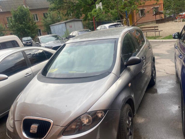 Сірий Сеат Altea, об'ємом двигуна 1.9 л та пробігом 305 тис. км за 5000 $, фото 1 на Automoto.ua