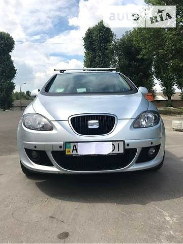 Сірий Сеат Altea, об'ємом двигуна 2 л та пробігом 220 тис. км за 7700 $, фото 1 на Automoto.ua