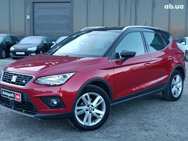 Красный Сеат Arona, объемом двигателя 1 л и пробегом 106 тыс. км за 15850 $, фото 1 на Automoto.ua