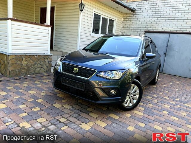 Серый Сеат Arona, объемом двигателя 1 л и пробегом 36 тыс. км за 16700 $, фото 1 на Automoto.ua