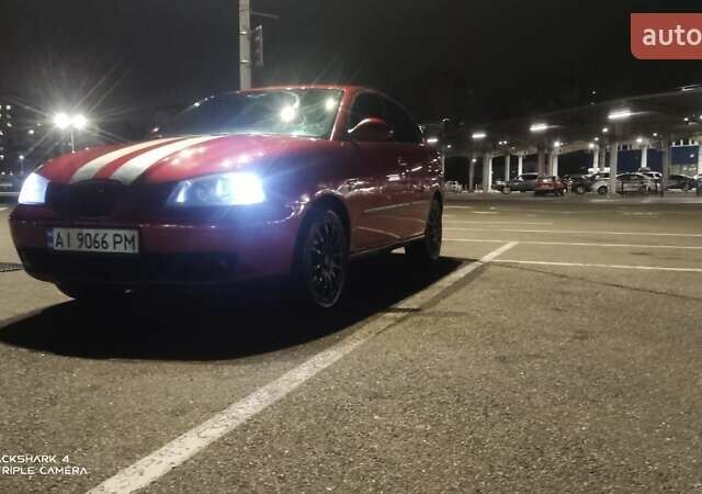 Красный Сеат Кордоба, объемом двигателя 1.98 л и пробегом 238 тыс. км за 4500 $, фото 1 на Automoto.ua