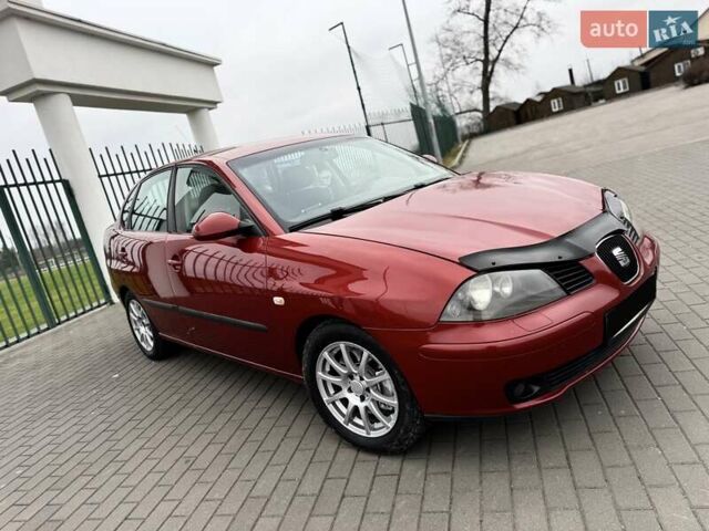 Красный Сеат Кордоба, объемом двигателя 1.98 л и пробегом 161 тыс. км за 3650 $, фото 1 на Automoto.ua