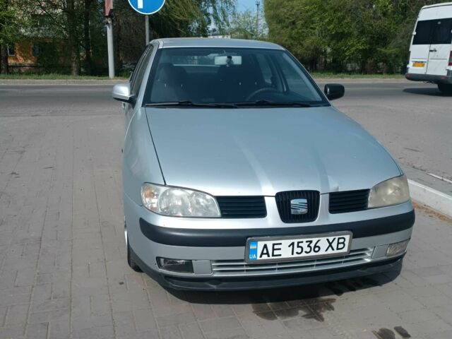 Сірий Сеат Cordoba, об'ємом двигуна 0 л та пробігом 3 тис. км за 2500 $, фото 1 на Automoto.ua