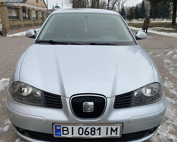 Сеат Cordoba 2007 у Полтаві на Automoto.ua Сірий Сеат Cordoba, об'ємом двигуна 1.98 л та пробігом 233 тис. км за 4600 $, фото 1 на Automoto.ua